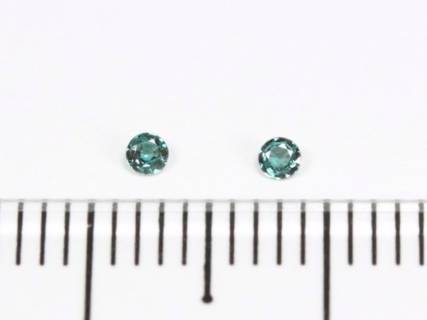 アレキサンドライト