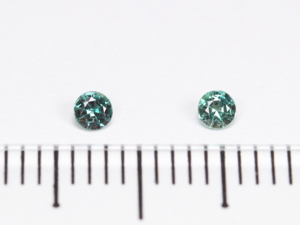 アレキサンドライト