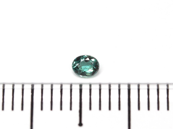 アレキサンドライト