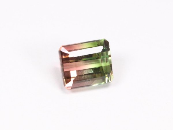 �g���}����